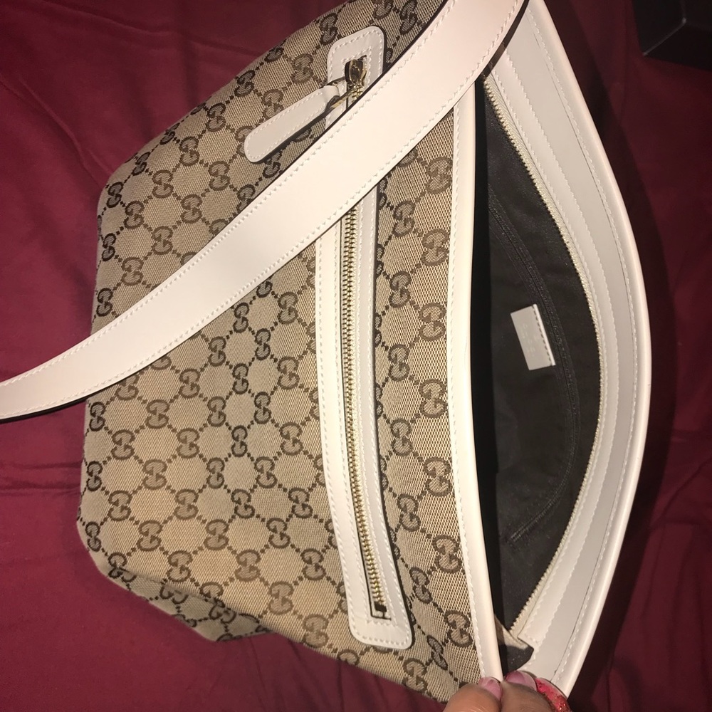 Gucci purse